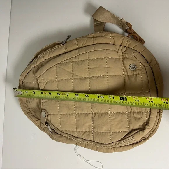 Tan Quilted Pickleball Puffer Sling Bag One Strap Shoulder Backpack - Picture 9 of 10
